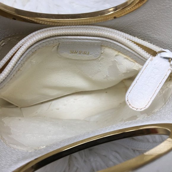 Gucci Metal Handle Embossed Leather Handbag Bucket White Vtg DISTRESSED Inside - Picture 6 of 13